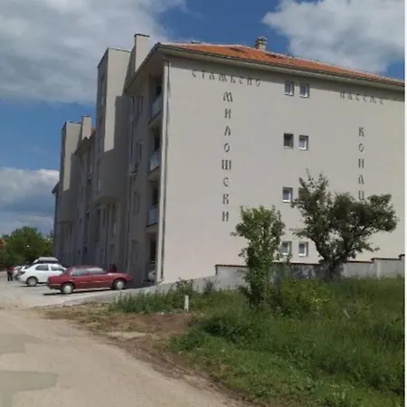 Apartman Una *