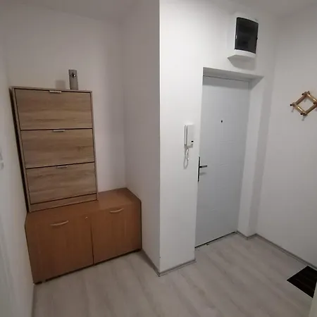 Apartman Una דירה *